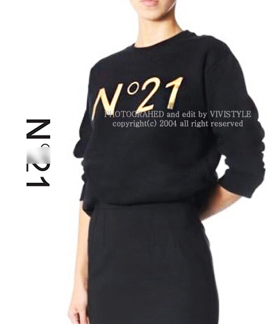 Nº21 sweatshirts ;너무 따스한 기모셔츠 너무 착한가격으로 만나보셔요^^