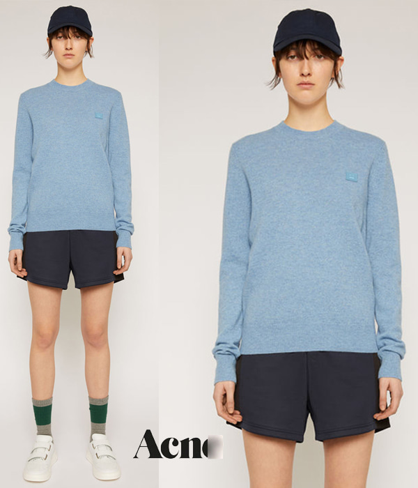ACN* STUDIOS(or) sweater;AU$ 420 컬러감이 남다른 스웨터!! 편안한 핏감에 한번 더 반해요^^