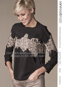 Vanessa Brun* (or) Floral-print silk blouse ;매장가 60만원~절대 놓치지마세요~!!(특가세일 30% 할인이벤트/현금가/반품교환불가/정가162000)