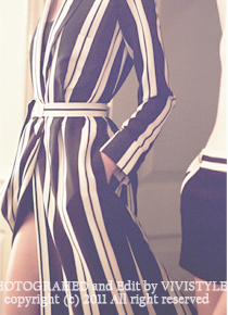 striped robe;그냥 무심하게 걸쳐만주시면 스타일완성!!(특가세일 30% 할인이벤트/반품교환불가/정가58000)