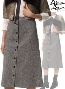 Alice+Olivi*(or) button down A-line skirt;클래식한 멋스러움과 실루엣 하나만으로 충분한!!$336.94 ;피팅추가