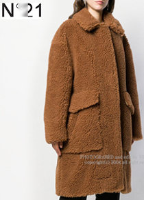 N.21 Teddy Bear Coat;$1,250비비언니 강추제품~퀄러티 걱정은 안하셔도되어요^^;피팅추가